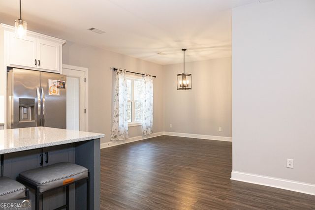 1057 County Road 553, Valley, AL 36854