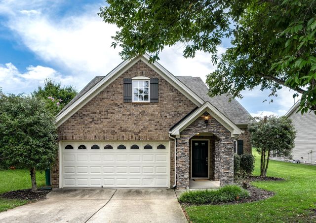 2005 McCrory Pl, Spring Hill, TN 37174