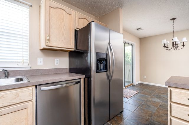 2005 McCrory Pl, Spring Hill, TN 37174