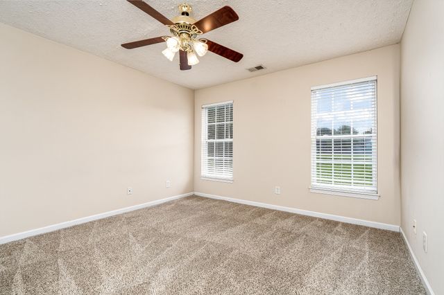 2005 McCrory Pl, Spring Hill, TN 37174