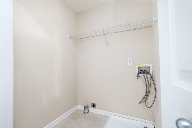 2005 McCrory Pl, Spring Hill, TN 37174