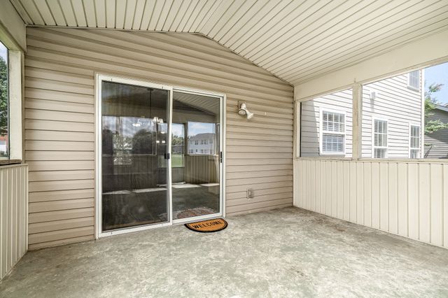 2005 McCrory Pl, Spring Hill, TN 37174