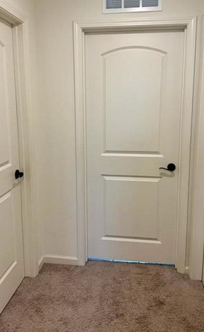 6693 E Nevada Avenue, Fresno, CA 93727