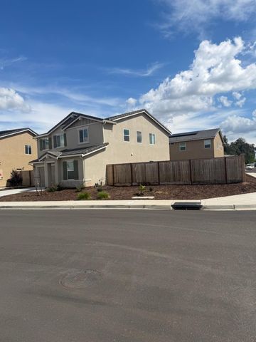 6693 E Nevada Avenue, Fresno, CA 93727