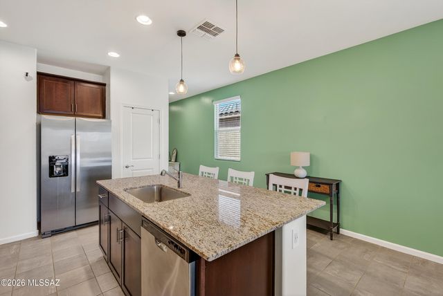 10352 W Zimmerman Street, Marana, AZ 85653