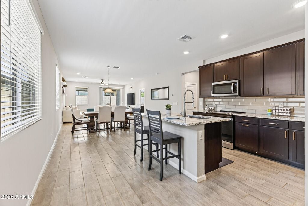 17268 W COUNTRY CLUB Terrace, Surprise, AZ 85387 — photo 2