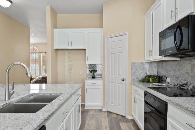 5509 Rockwood Drive, The Colony, TX 75056