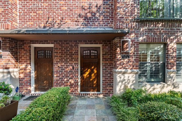 2411 N Hall Street 38, Dallas, TX 75204