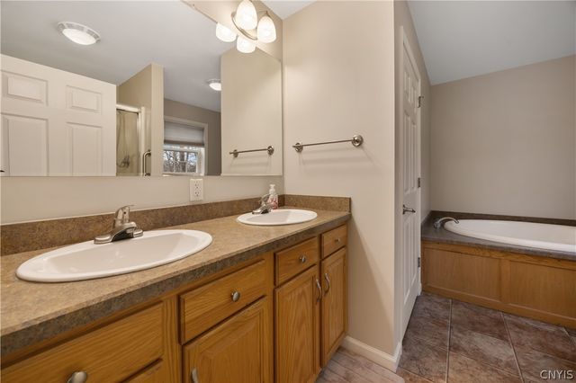 8759 Fergerson Road, Cicero, NY 13039