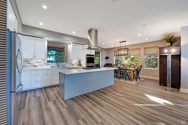 1441 Timberhill Rd, Santa Rosa, CA 95401