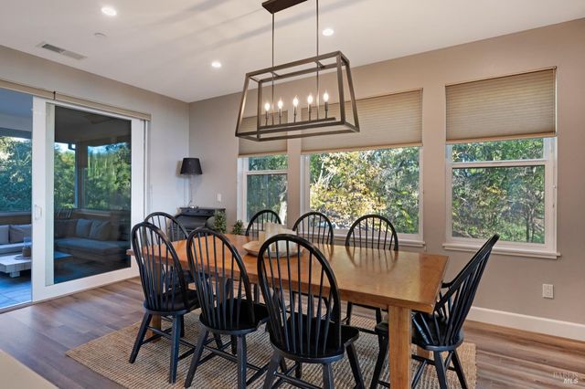 1441 Timberhill Rd, Santa Rosa, CA 95401