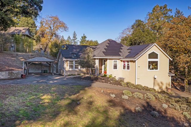 1441 Timberhill Rd, Santa Rosa, CA 95401