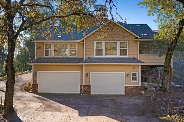 1441 Timberhill Rd, Santa Rosa, CA 95401