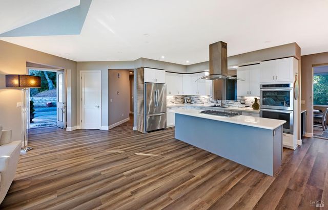 1441 Timberhill Rd, Santa Rosa, CA 95401