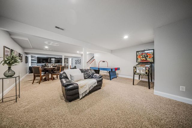 663 Maketewah Drive, Delaware, OH 43015