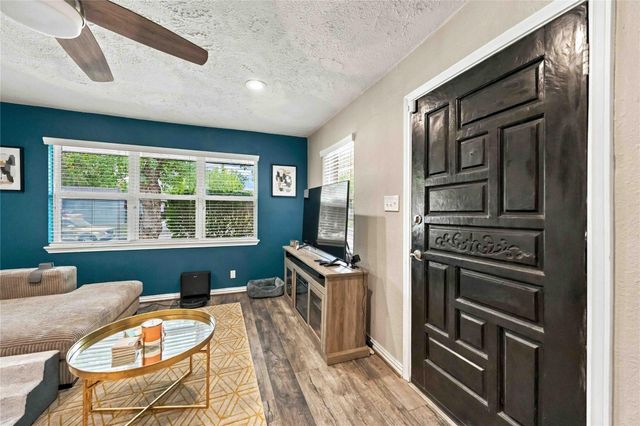 3923 Southlawn Street, Houston, TX 77021