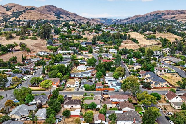 765 Tallent Avenue, San Jose, CA 95127