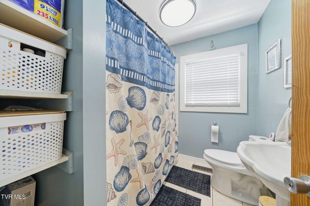 401 Seminole Road, Bristol, VA 24201