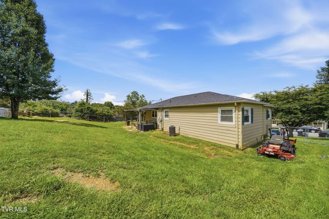 401 Seminole Road, Bristol, VA 24201