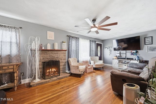 401 Seminole Road, Bristol, VA 24201