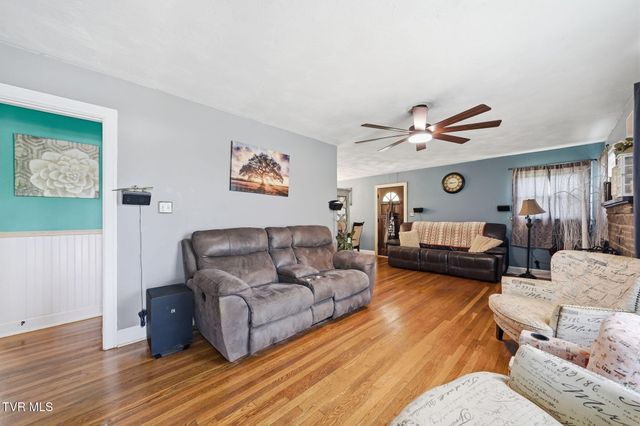 401 Seminole Road, Bristol, VA 24201
