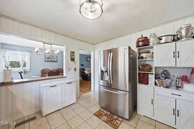 401 Seminole Road, Bristol, VA 24201
