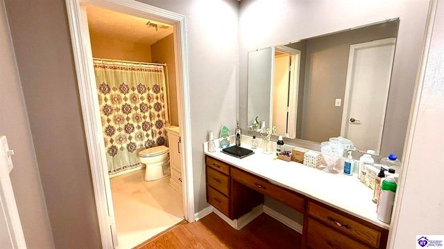 489 Piping Rock Road, Brandenburg, KY 40108