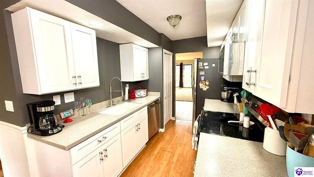 489 Piping Rock Road, Brandenburg, KY 40108