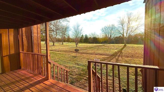 489 Piping Rock Road, Brandenburg, KY 40108