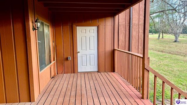 489 Piping Rock Road, Brandenburg, KY 40108