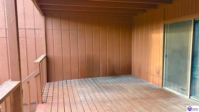 489 Piping Rock Road, Brandenburg, KY 40108