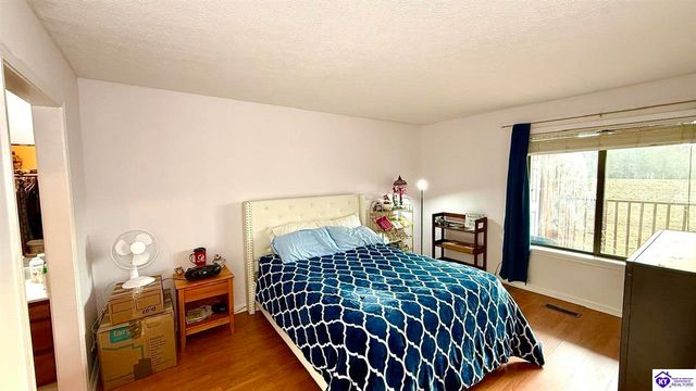 489 Piping Rock Road, Brandenburg, KY 40108