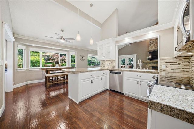 4965 Topaz Ave, Rocklin, CA 95677