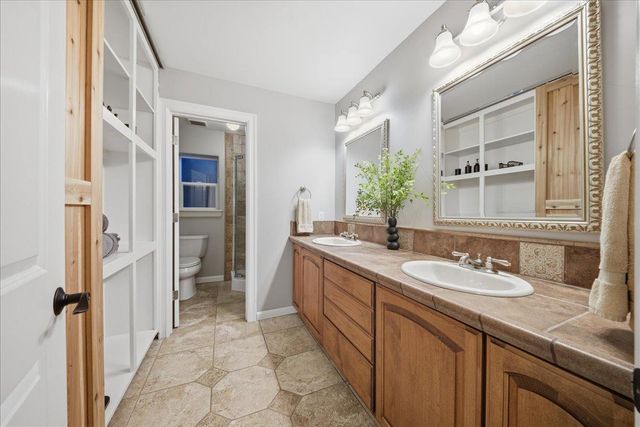 4965 Topaz Ave, Rocklin, CA 95677
