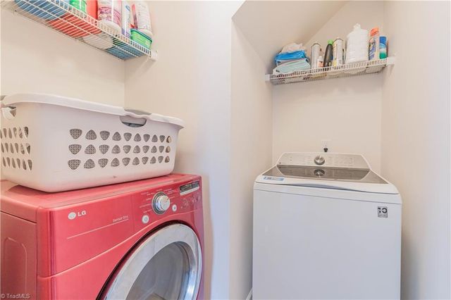 2582 Viola Court, Winston-salem, NC 27127