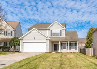 2582 Viola Court, Winston-salem, NC 27127