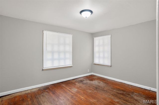 8151 Underhill Drive, St Louis, MO 63114