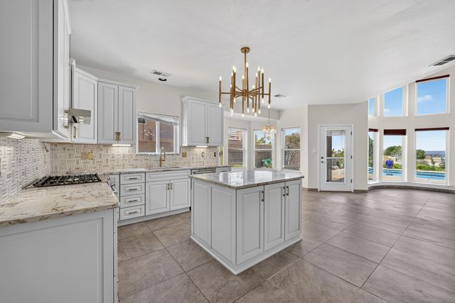 7419 Wadi Musa Drive NE, Albuquerque, NM 87122