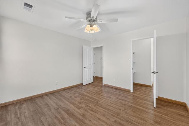 7419 Wadi Musa Drive NE, Albuquerque, NM 87122