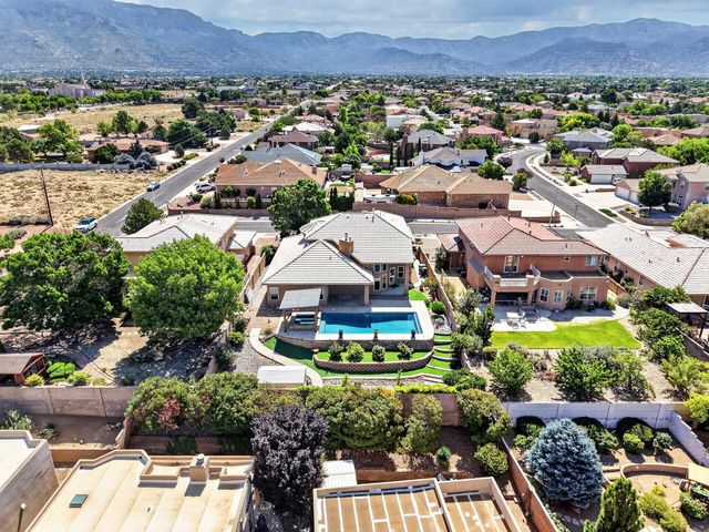 7419 Wadi Musa Drive NE, Albuquerque, NM 87122