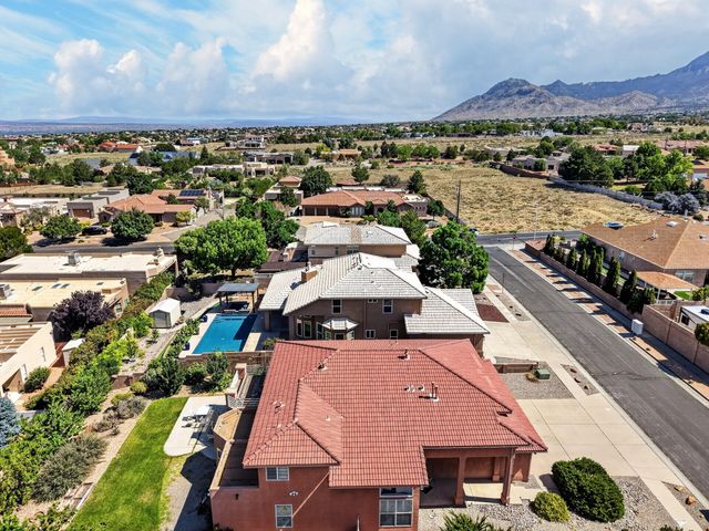 7419 Wadi Musa Drive NE, Albuquerque, NM 87122