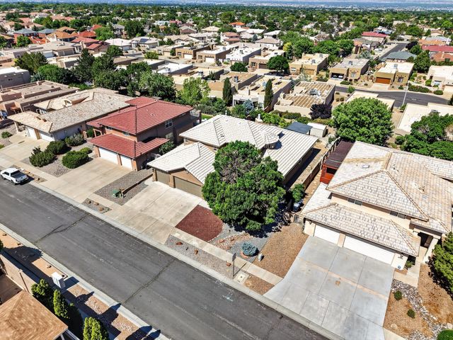 7419 Wadi Musa Drive NE, Albuquerque, NM 87122