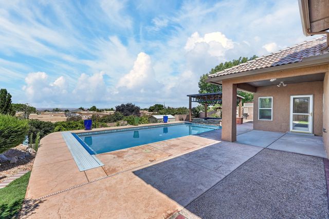 7419 Wadi Musa Drive NE, Albuquerque, NM 87122