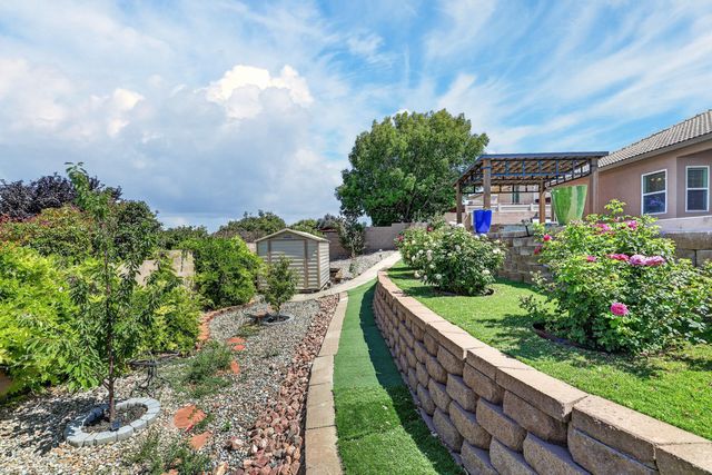 7419 Wadi Musa Drive NE, Albuquerque, NM 87122