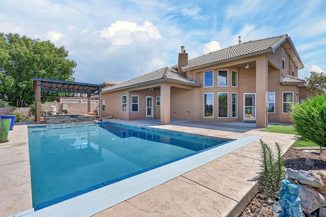7419 Wadi Musa Drive NE, Albuquerque, NM 87122