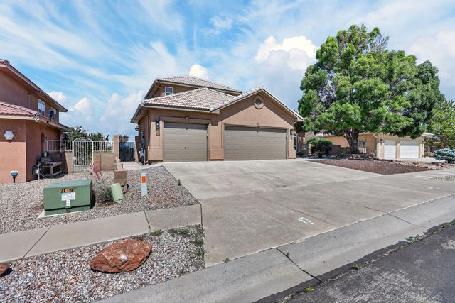 7419 Wadi Musa Drive NE, Albuquerque, NM 87122