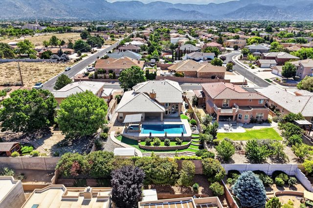 7419 Wadi Musa Drive NE, Albuquerque, NM 87122
