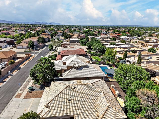 7419 Wadi Musa Drive NE, Albuquerque, NM 87122
