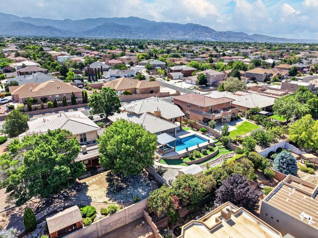 7419 Wadi Musa Drive NE, Albuquerque, NM 87122