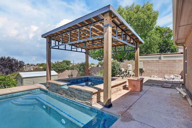 7419 Wadi Musa Drive NE, Albuquerque, NM 87122